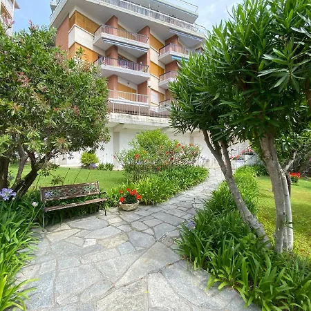 Bouganville Apartment Sanremo Exterior photo